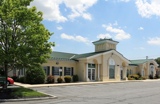 1640 Dual Highway